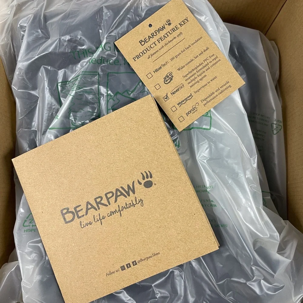🐾NIB BEARPAW ELLE MIDCALF YOUTH